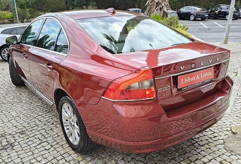 Usado Volvo S80 Momentum 136 HP (100 kW) 2010 Bordoux Sedan