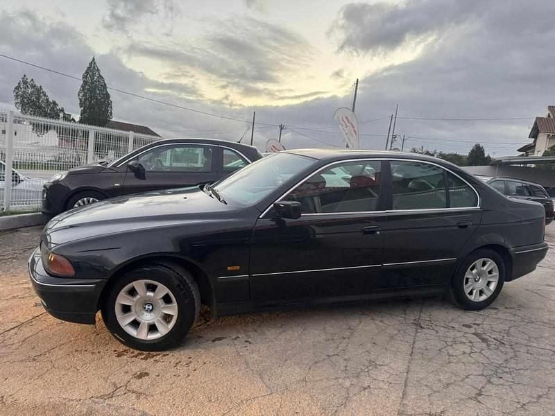 Usado BMW 525 143 HP (105 kW) 1998 Preto Carrinha