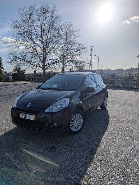 Usado 2010 Renault Clio II | € 4.750 (Bom preço) - Imagem 1/4