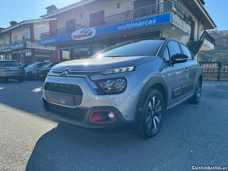 Cinza Usado 2022 Citroën C3 PureTech Citadino | € 13.990 (Preço justo) - Imagem 1/1