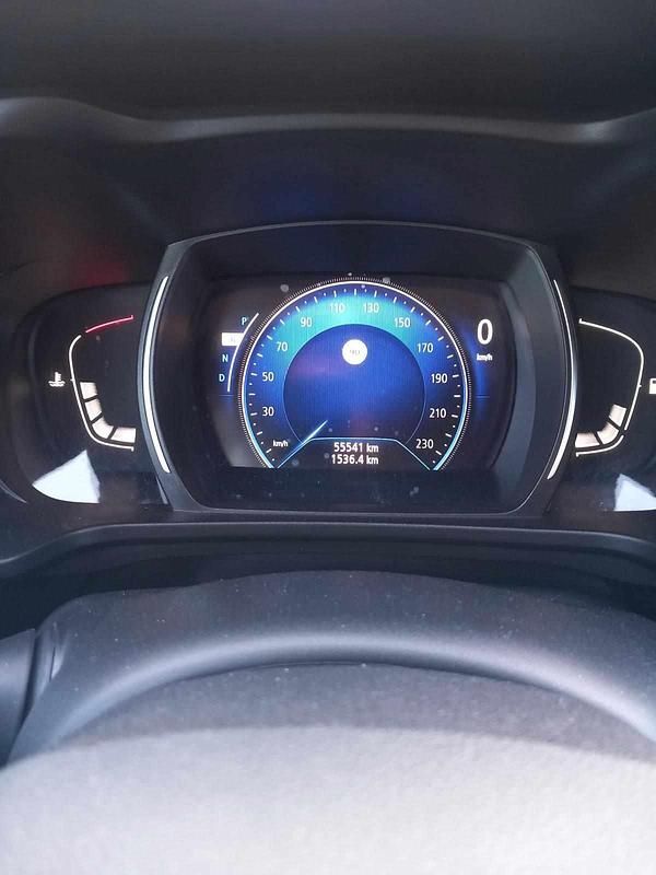 Usado Renault Kadjar 140 HP (102 kW) 2022 Preto SUV