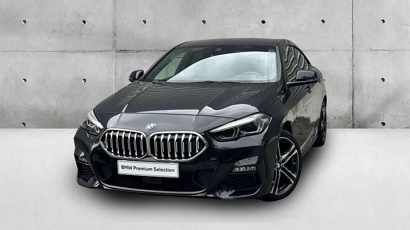Preto sapphire metalizada Usado 2024 BMW 216 Shadowline Coupé | € 34.900 (Preço justo) - Imagem 1/4