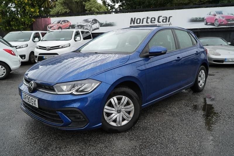 Azul Usado 2022 VW Polo | € 14.450 (Preço justo) - Imagem 1/4