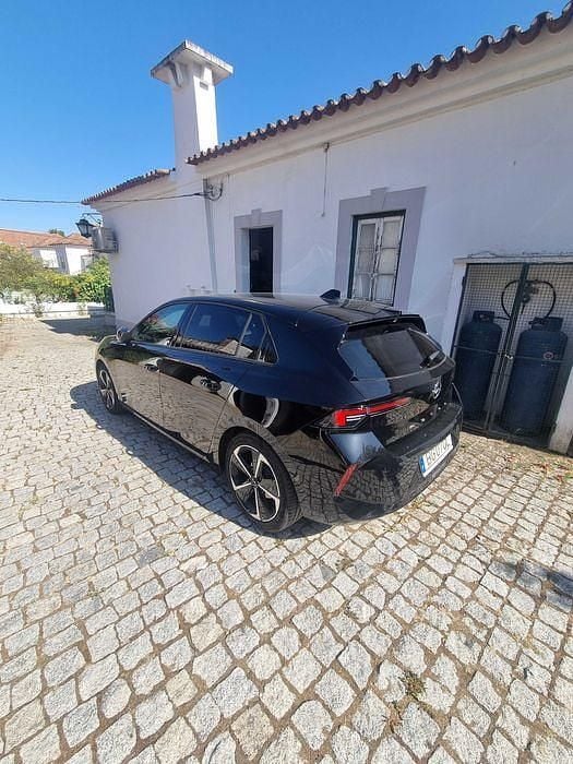 Usado 2024 Opel Astra Sedan | € 22.500 (Preço justo) - Imagem 1/4