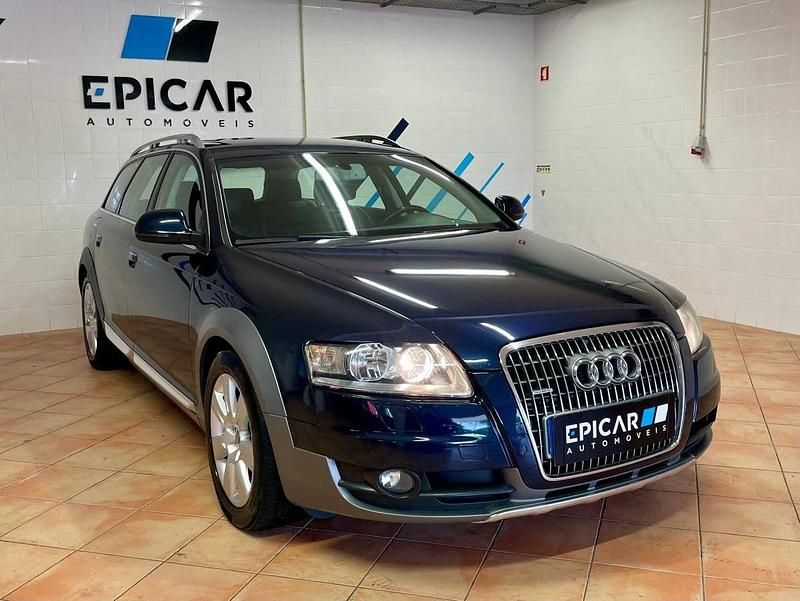 Usado Audi A6 Allroad 190 HP (139 kW) 2010 Azul Carrinha