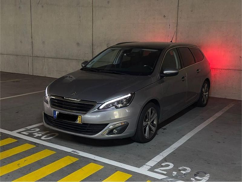 Usado 2015 Peugeot 308 Allure Carrinha | € 7.400 (Bom preço) - Imagem 1/4