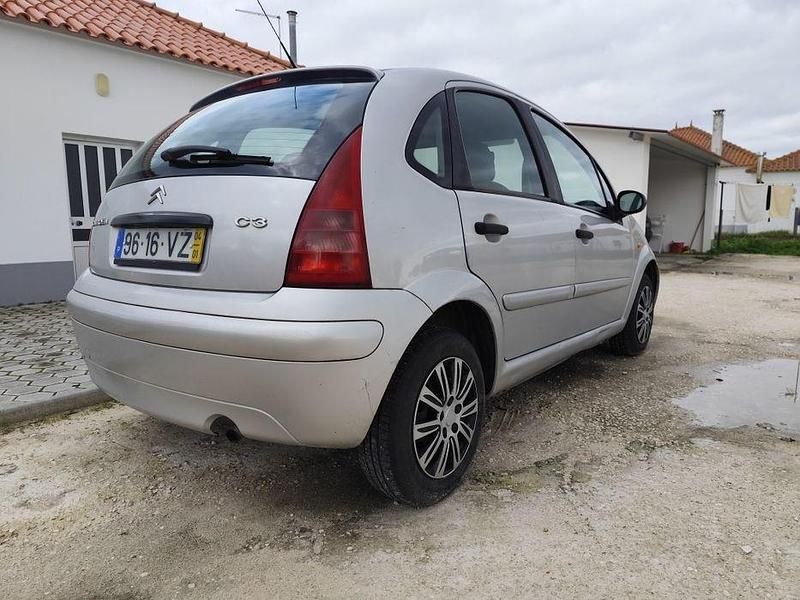 Usado Citroën C3 2004 Cinzento Sedan
