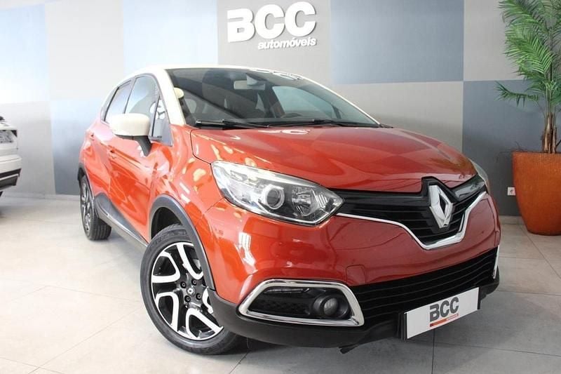 Usado Renault Captur Expression 90 HP (66 kW) 2013 Laranja SUV