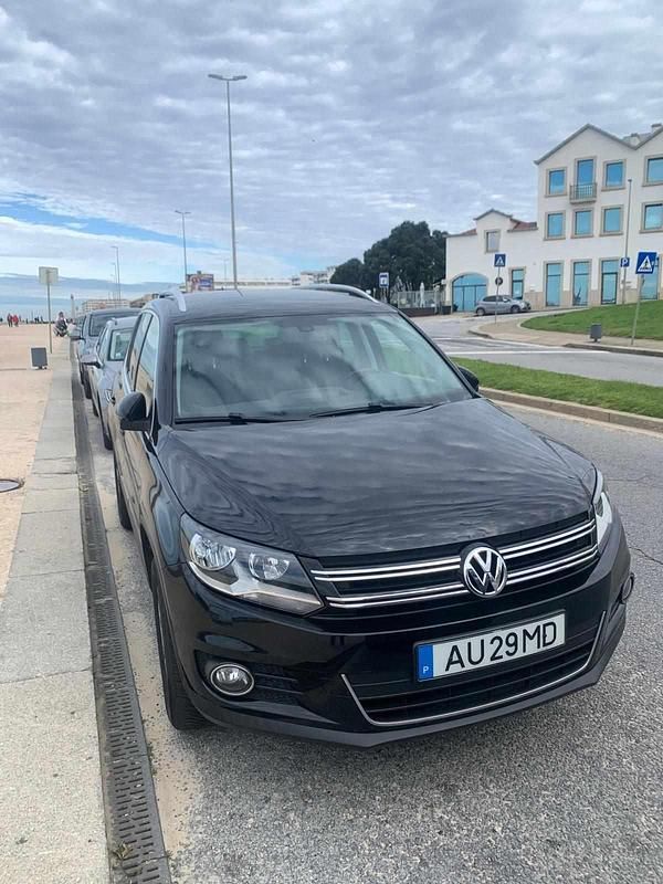 Usado VW Tiguan 160 HP (117 kW) 2011 Preto SUV