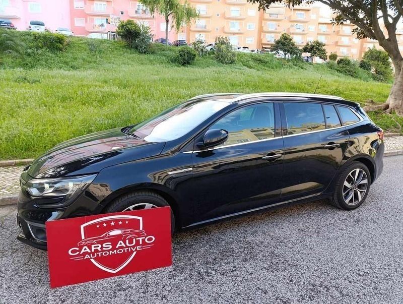 Preto Usado 2018 Renault Mégane IV Carrinha | € 13.999 (Preço justo) - Imagem 1/4