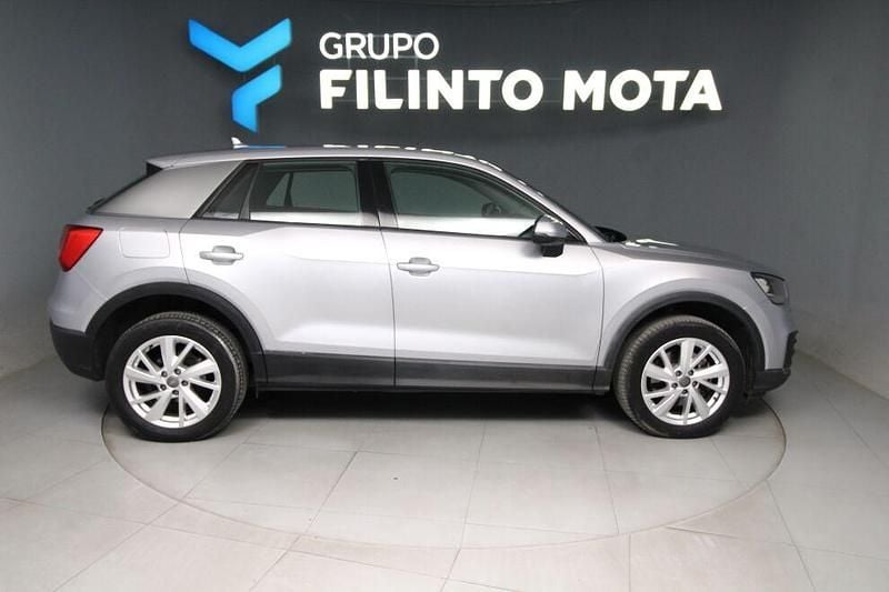 Cinza Usado 2018 Audi Q2 SUV | € 20.990 (Bom preço) - Imagem 1/4