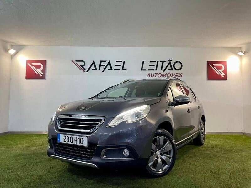 Cinzento Usado 2015 Peugeot 2008 SUV | € 9.950 (Bom preço) - Imagem 1/4