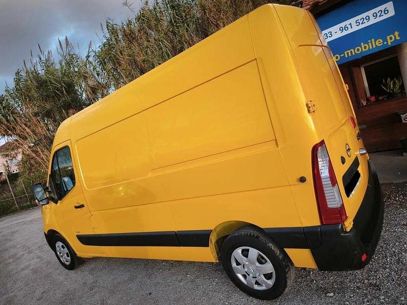 Usado Opel Movano 136 HP (100 kW) 2021 Outra Van