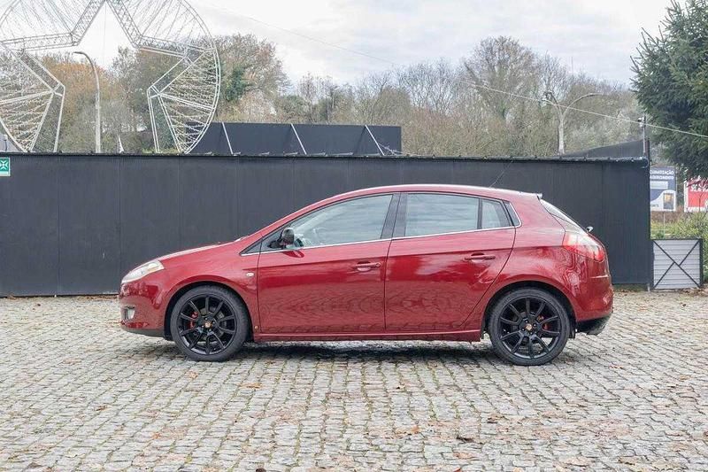 Usado Fiat Bravo 150 HP (110 kW) 2007 Vermelho Citadino