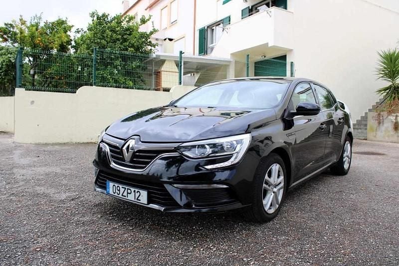 Preto Usado 2019 Renault Mégane GrandTour Carrinha | € 13.990 (Preço justo) - Imagem 1/4