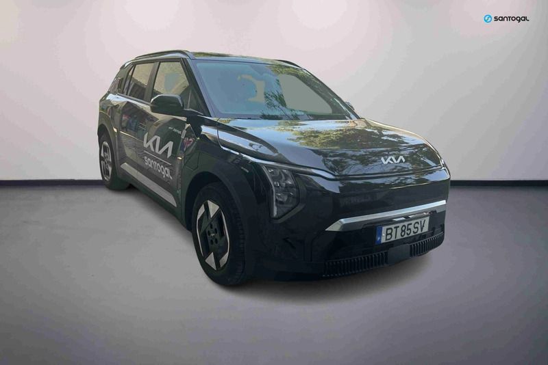 Preto Novo 2025 Kia EV3 3 SUV | € 37.690 - Imagem 1/4