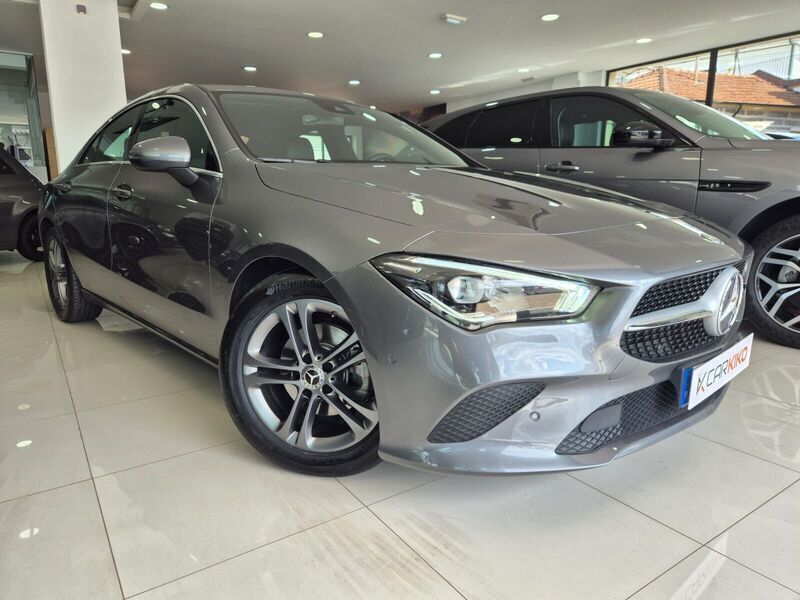 Cinza Usado 2019 Mercedes CLA180 Progressive Sedan | € 26.990 (Preço justo) - Imagem 1/4