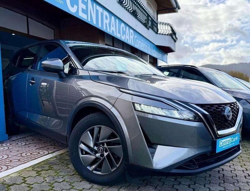 Cinzento Usado 2024 Nissan Qashqai Advance SUV | € 24.950 (Super Preço) - Imagem 1/4