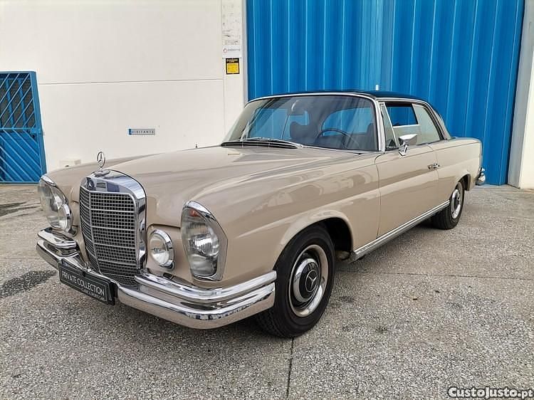 Cinza Usado 1980 Mercedes 280 SE Coupé | € 66.900 - Imagem 1/1