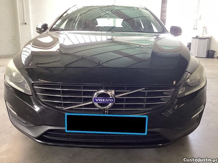 Preto Usado 2014 Volvo V40 Momentum Carrinha | € 11.750 (Preço justo) - Imagem 1/1