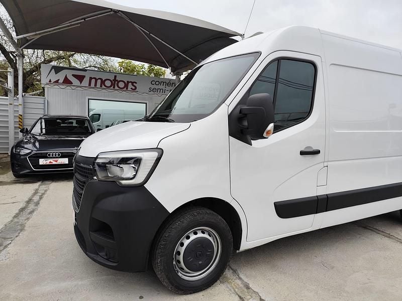 Branco Usado 2021 Renault Master | € 20.950 (Bom preço) - Imagem 1/4