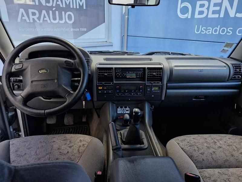 Usado Land Rover Discovery 2 136 HP (100 kW) 2000 Bege SUV