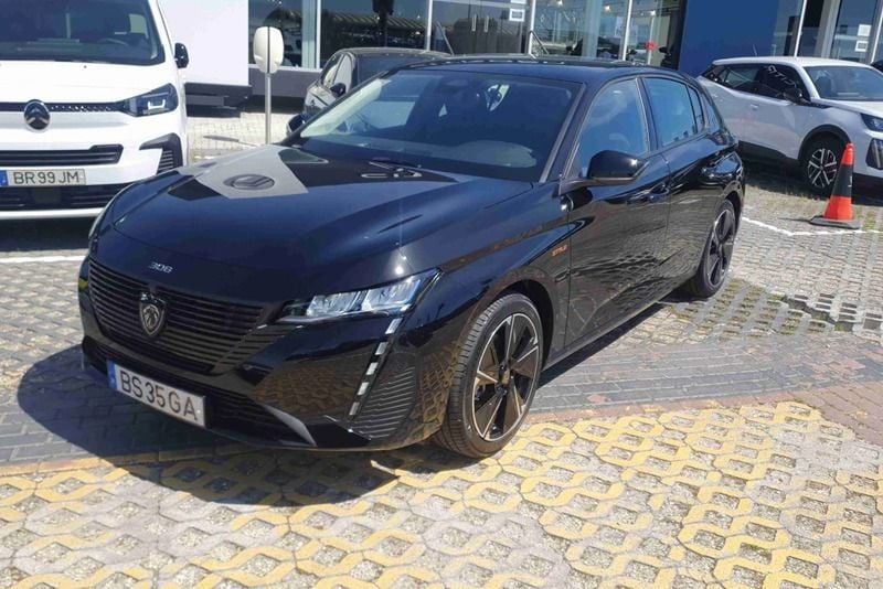 Preto Novo 2025 Peugeot e-308 Style Citadino | € 33.900 (Preço justo) - Imagem 1/4