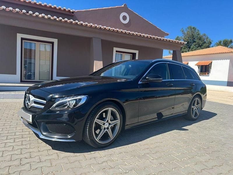 Usado Mercedes C220 AMG line 170 HP (125 kW) 2016 Sedan