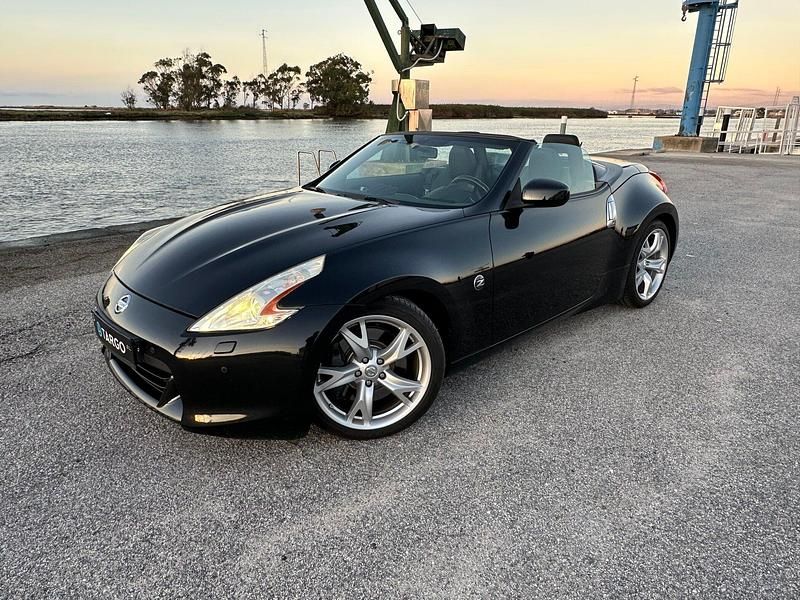 Usado Nissan 370Z Pack 328 HP (241 kW) 2010 Preto Coupé