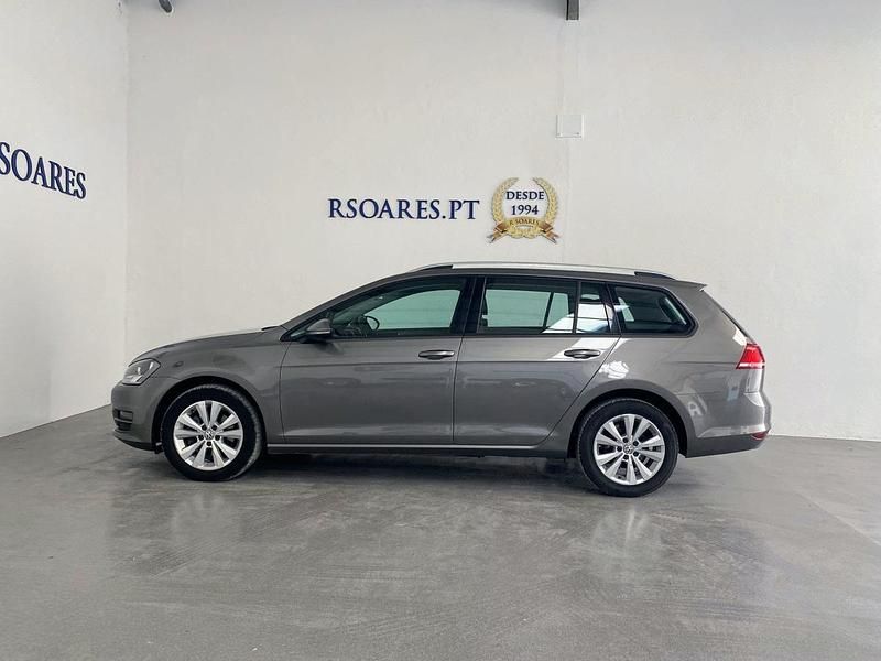 Usado VW Golf VII 105 HP (77 kW) 2015 Cinza Carrinha