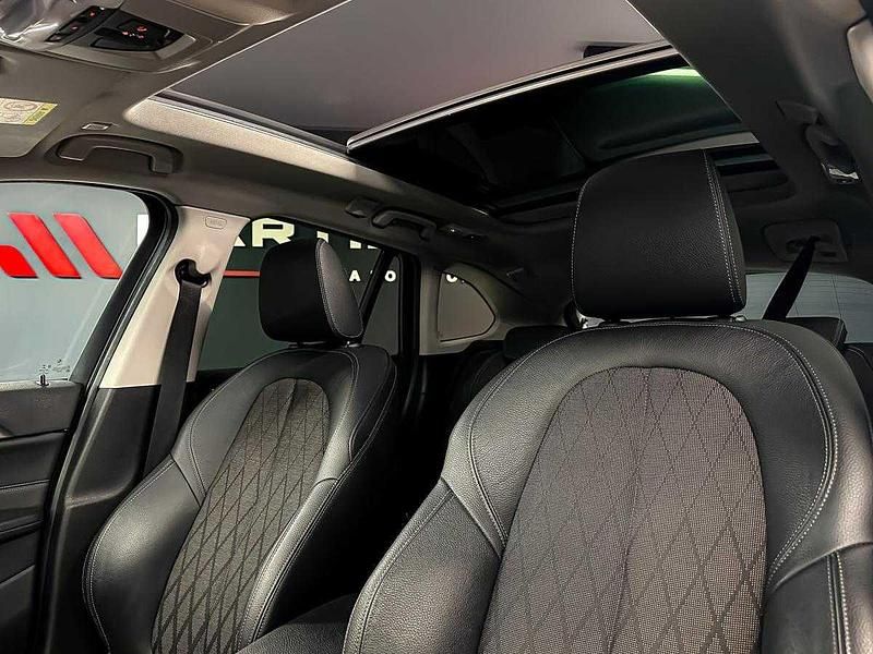 Usado BMW X1 220 HP (161 kW) 2020 Preto SUV