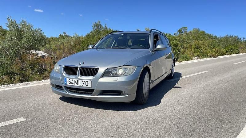 Usado 2008 BMW 320 Sedan | € 7.000 (Preço justo) - Imagem 1/4