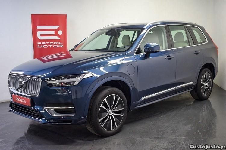 Cinza Usado 2023 Volvo XC90 Core SUV | € 63.900 (Preço justo) - Imagem 1/1