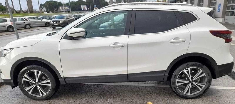 Usado Nissan Qashqai Style Edition 115 HP (84 kW) 2020 SUV