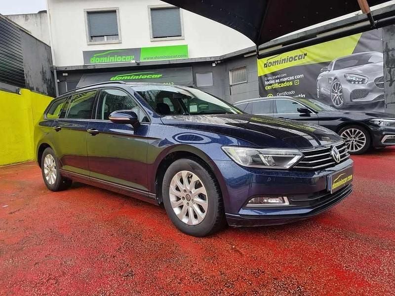 Usado VW Passat 120 HP (88 kW) 2016 Azul Carrinha