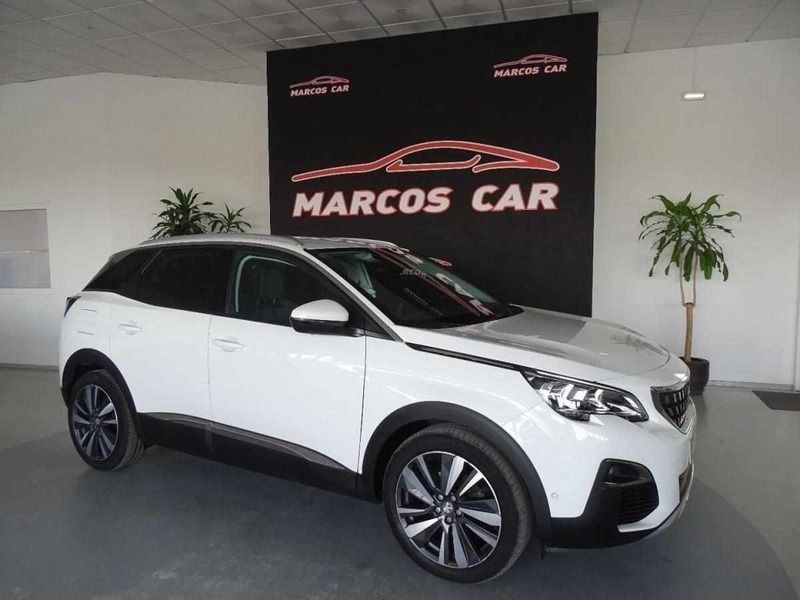 Branco Usado 2018 Peugeot 3008 Allure SUV | € 26.900 - Imagem 1/4
