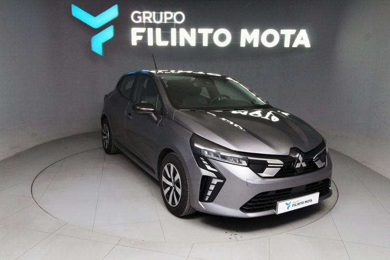 Cinzento Usado 2024 Mitsubishi Colt Citadino | € 17.190 (Preço justo) - Imagem 1/1
