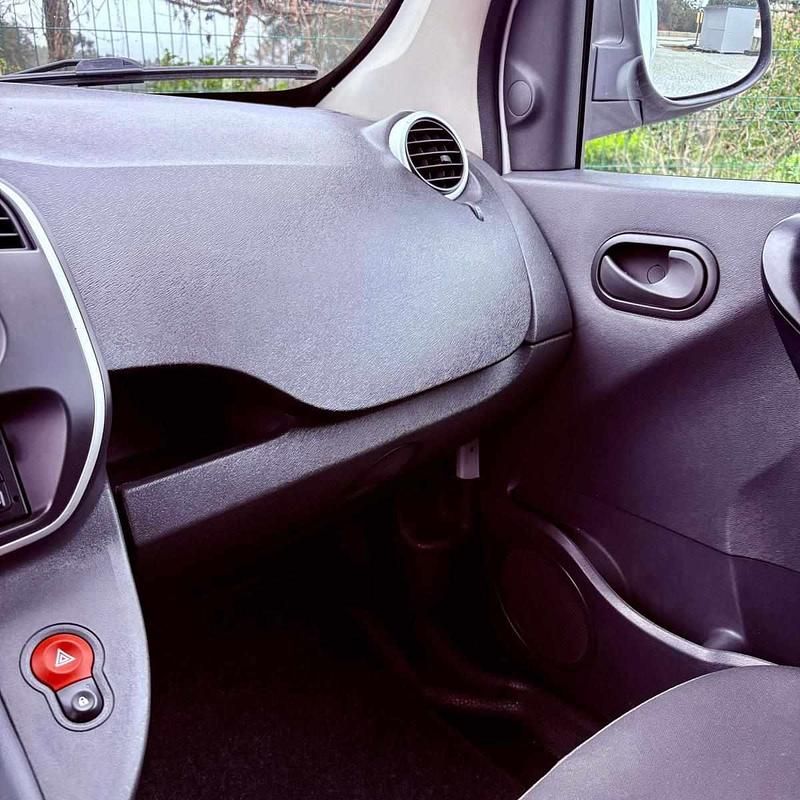 Usado Renault Kangoo 75 HP (55 kW) 2016 Branco Monovolume