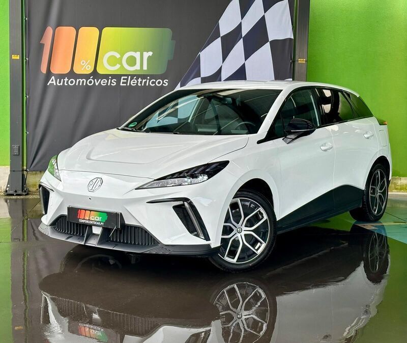 Branco Usado 2023 MG MG4 EV Luxury Citadino | € 23.500 (Preço justo) - Imagem 1/4