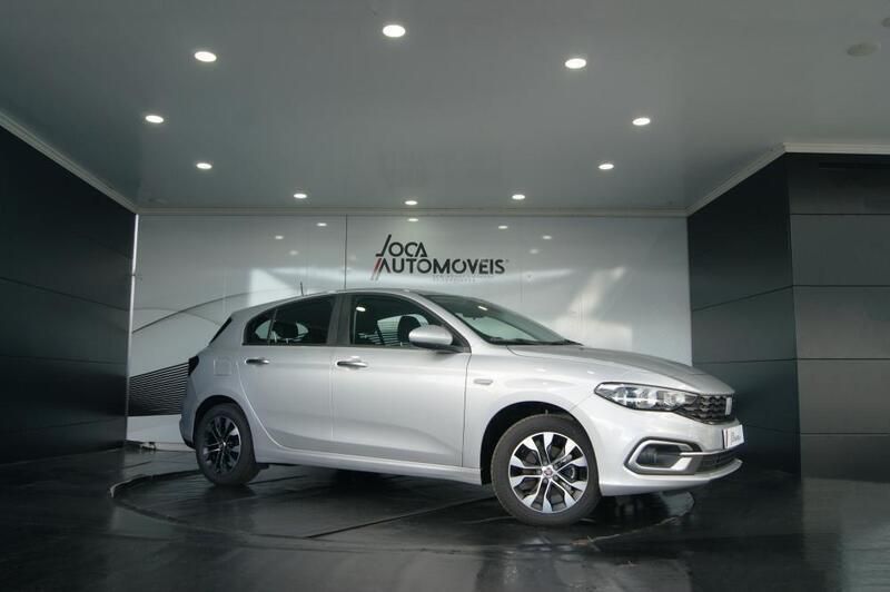 Prata Usado 2023 Fiat Tipo City Life Cabrios | € 23.950 - Imagem 1/4