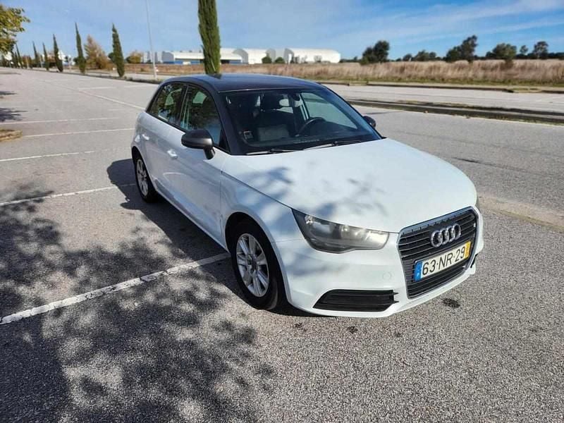 Branco Usado 2012 Audi A1 Citadino | € 13.000 (Preço elevado) - Imagem 1/4