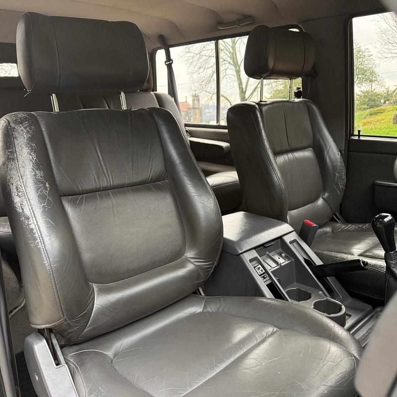 Usado Nissan Patrol 115 HP (84 kW) 1994 Verde SUV