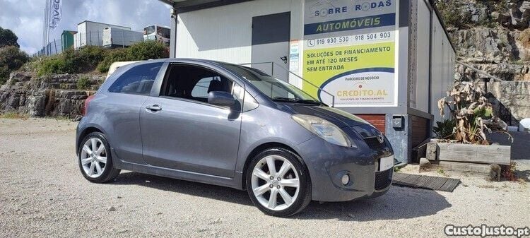 Cinza Usado 2007 Toyota Yaris Sport | € 9.500 - Imagem 1/1