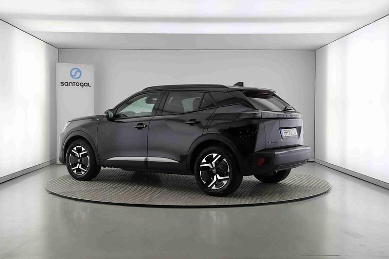 Usado Peugeot e-2008 Allure 114 kW (156 HP) 2024 Preto SUV