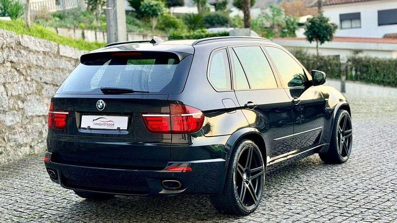 Usado BMW X5 Performance 245 HP (180 kW) 2013 Preto SUV