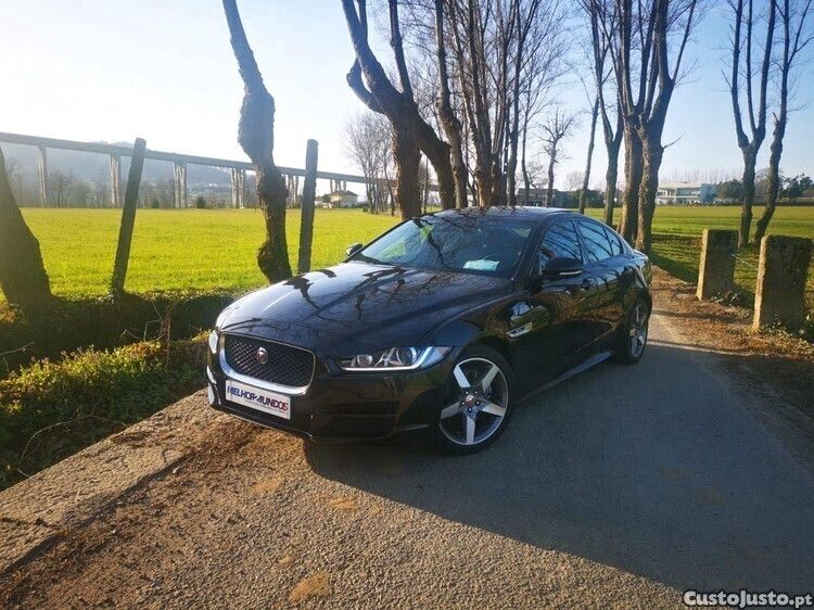 Preto Usado 2018 Jaguar XE R-Sport Sedan | € 23.990 (Preço elevado) - Imagem 1/1