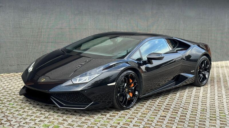 Preto Usado 2015 Lamborghini Huracán Coupé | € 244.990 - Imagem 1/4