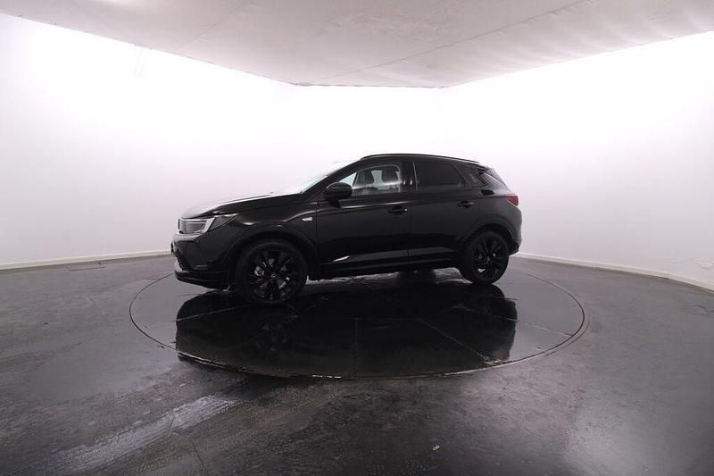 Preto Usado 2024 Opel Grandland X GS Line SUV | € 31.900 (Preço justo) - Imagem 1/4