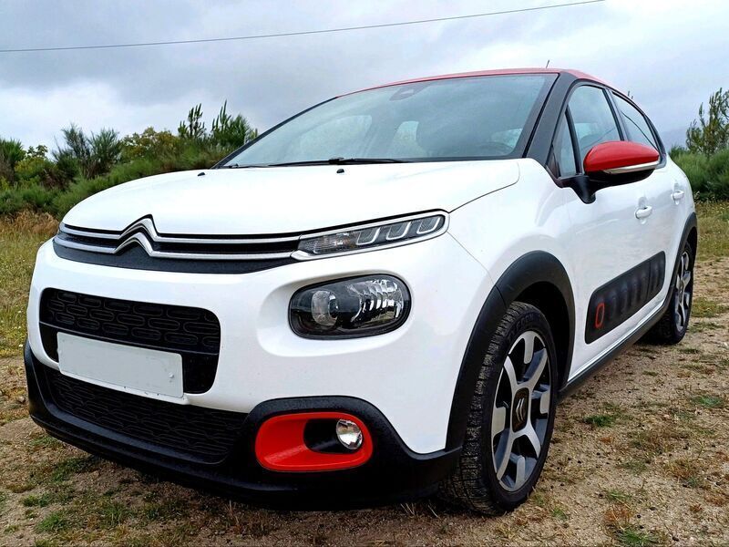 Branco Usado 2020 Citroën C3 Shine Citadino | € 16.650 (Caro) - Imagem 1/4