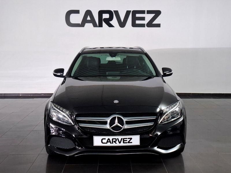 Usado Mercedes C220 Avantgarde 170 HP (125 kW) 2015 Preto Carrinha